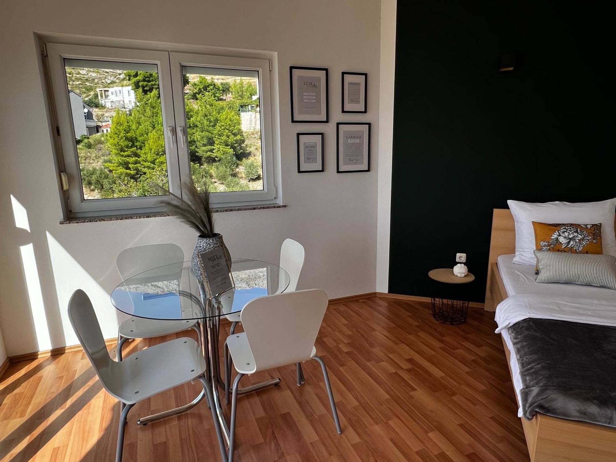 Kavajin Rooms Duće Habitación foto